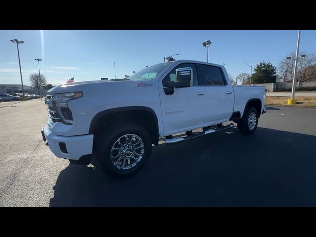 2025 Chevrolet Silverado 2500HD LT