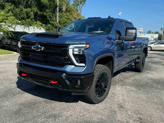 2025 Chevrolet Silverado 2500HD LT