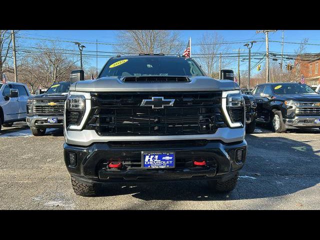 2025 Chevrolet Silverado 2500HD LTZ