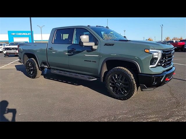 2025 Chevrolet Silverado 2500HD LTZ