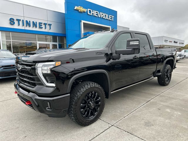 2025 Chevrolet Silverado 2500HD LTZ