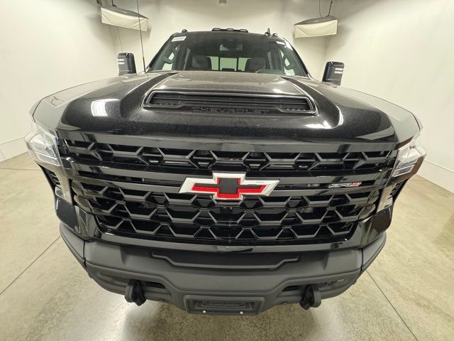 2025 Chevrolet Silverado 2500HD ZR2