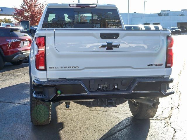 2025 Chevrolet Silverado 2500HD ZR2