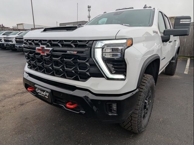 2025 Chevrolet Silverado 2500HD ZR2