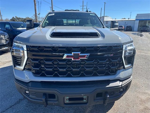 2025 Chevrolet Silverado 2500HD ZR2