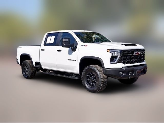 2025 Chevrolet Silverado 2500HD ZR2