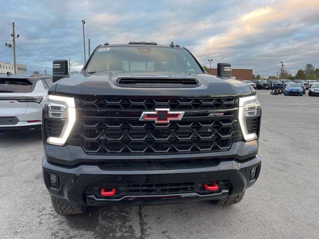 2025 Chevrolet Silverado 2500HD ZR2