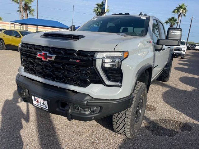 2025 Chevrolet Silverado 2500HD ZR2