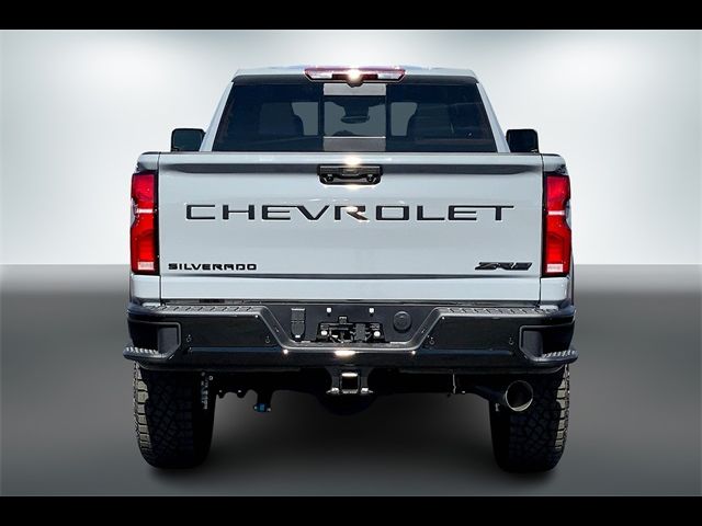 2025 Chevrolet Silverado 2500HD ZR2