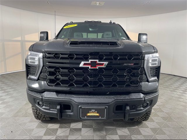 2025 Chevrolet Silverado 2500HD ZR2