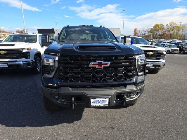 2025 Chevrolet Silverado 2500HD ZR2