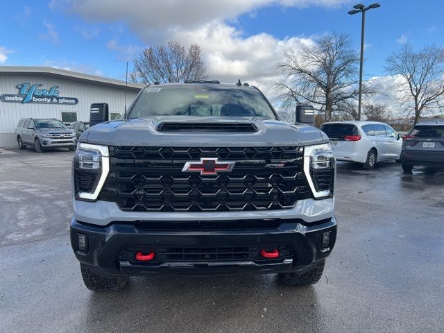 2025 Chevrolet Silverado 2500HD ZR2