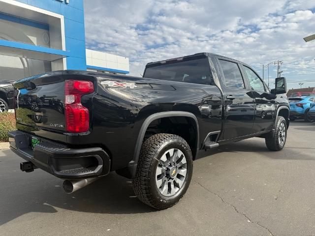 2025 Chevrolet Silverado 2500HD Custom