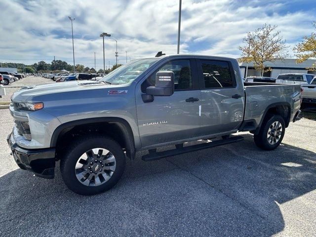 2025 Chevrolet Silverado 2500HD Custom