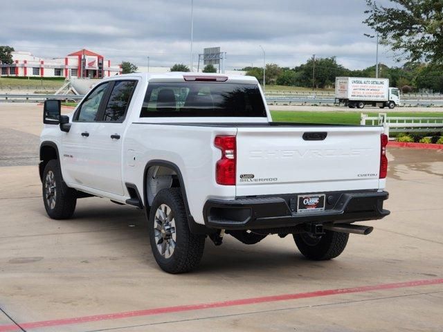 2025 Chevrolet Silverado 2500HD Custom