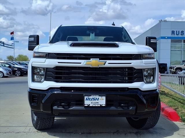 2025 Chevrolet Silverado 2500HD Custom