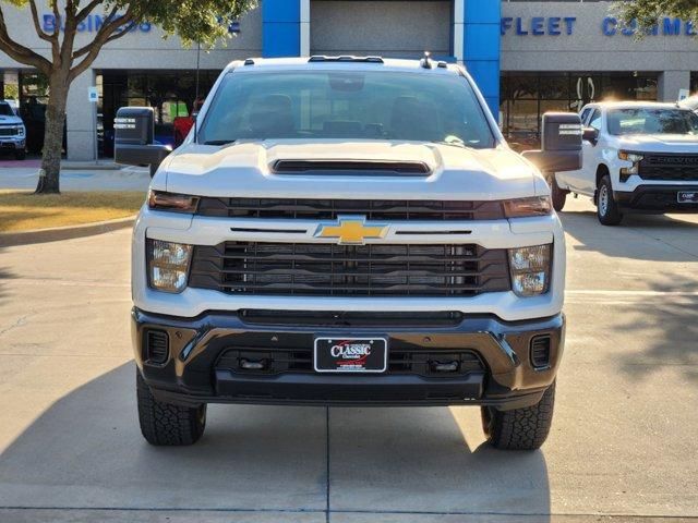 2025 Chevrolet Silverado 2500HD Custom