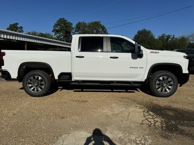 2025 Chevrolet Silverado 2500HD Custom