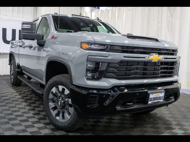 2025 Chevrolet Silverado 2500HD Custom