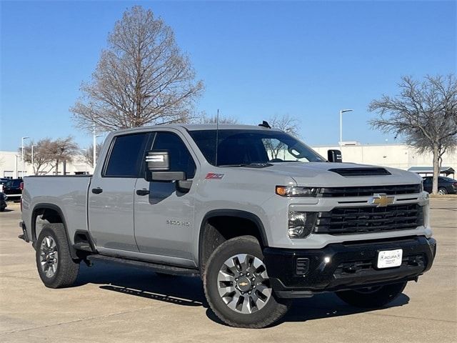 2025 Chevrolet Silverado 2500HD Custom