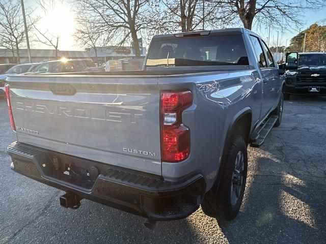 2025 Chevrolet Silverado 2500HD Custom