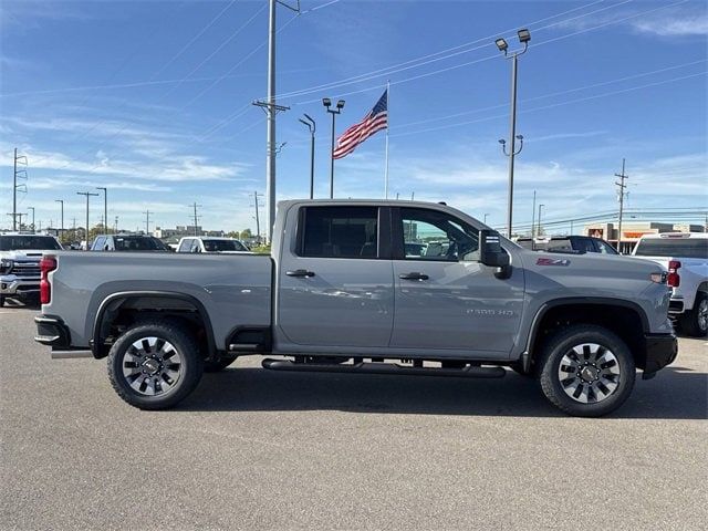 2025 Chevrolet Silverado 2500HD Custom