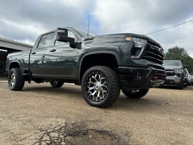 2025 Chevrolet Silverado 2500HD LTZ