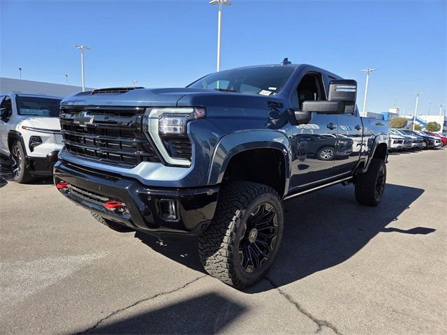 2025 Chevrolet Silverado 2500HD LTZ