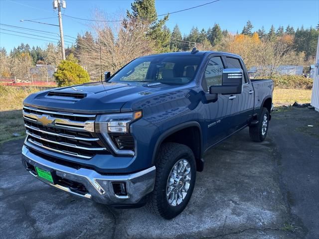 2025 Chevrolet Silverado 3500HD LTZ