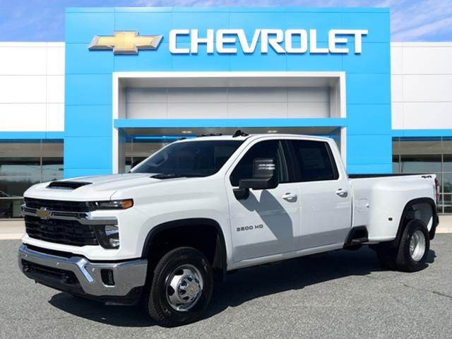 2025 Chevrolet Silverado 3500HD LT