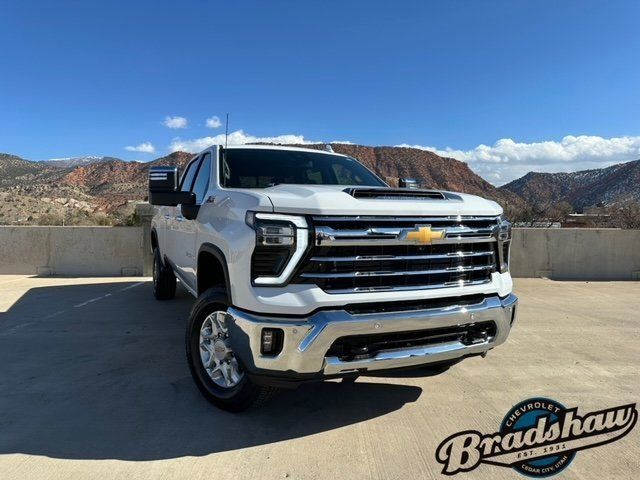 2025 Chevrolet Silverado 3500HD LTZ