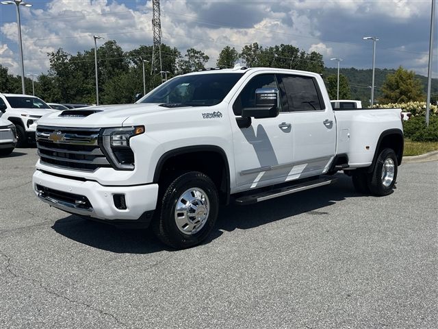 2025 Chevrolet Silverado 3500HD High Country