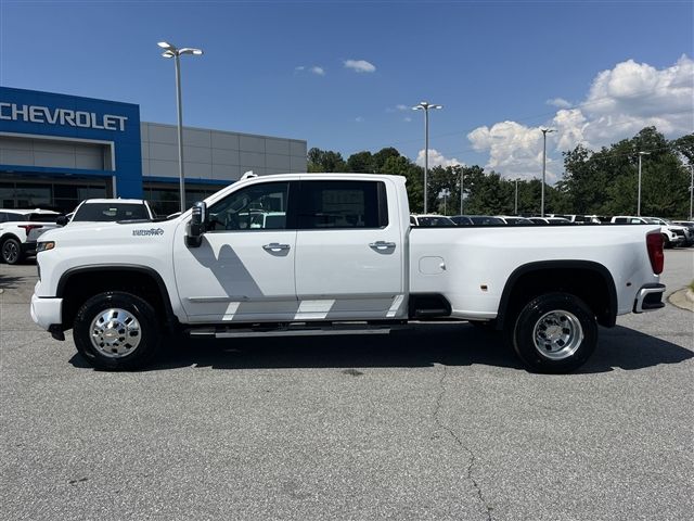 2025 Chevrolet Silverado 3500HD High Country