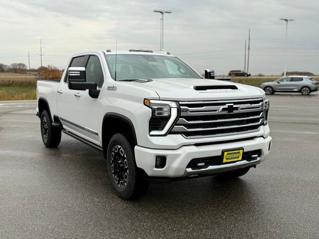 2025 Chevrolet Silverado 3500HD High Country