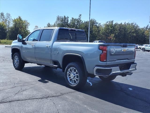 2025 Chevrolet Silverado 3500HD LTZ