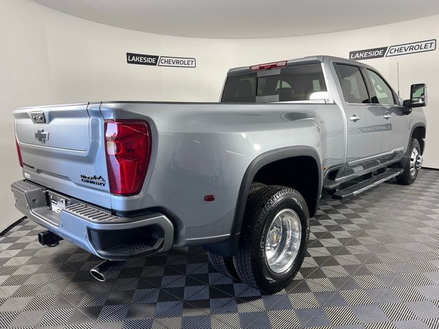 2025 Chevrolet Silverado 3500HD High Country