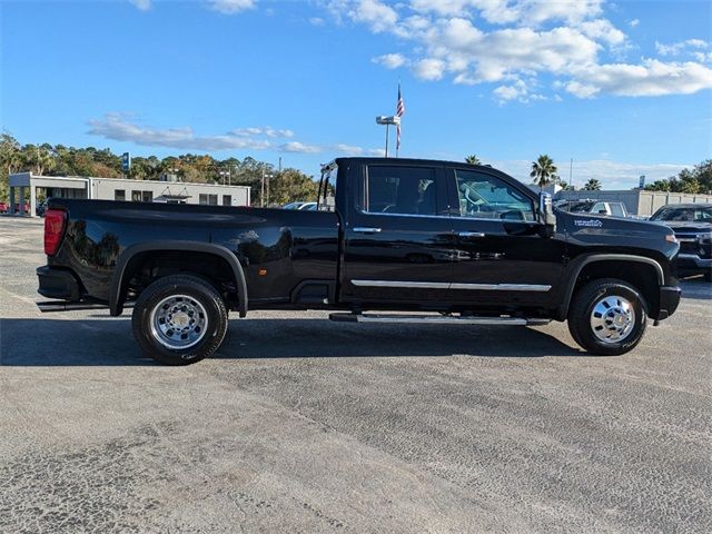 2025 Chevrolet Silverado 3500HD High Country