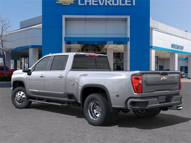 2025 Chevrolet Silverado 3500HD High Country