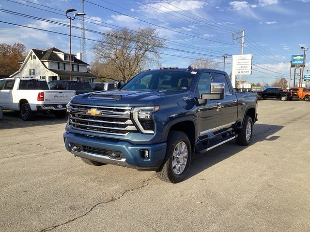 2025 Chevrolet Silverado 3500HD High Country