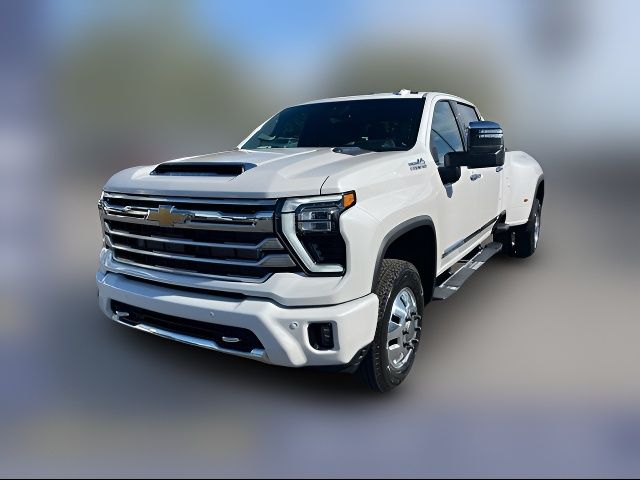 2025 Chevrolet Silverado 3500HD High Country