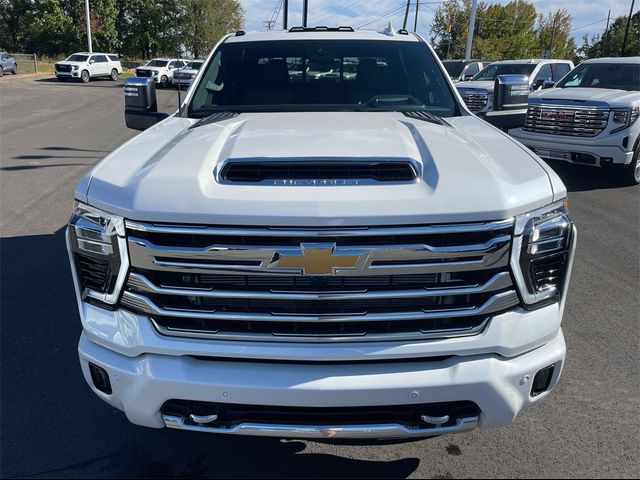 2025 Chevrolet Silverado 3500HD High Country