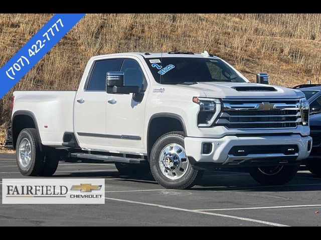 2025 Chevrolet Silverado 3500HD High Country