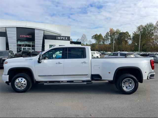 2025 Chevrolet Silverado 3500HD High Country