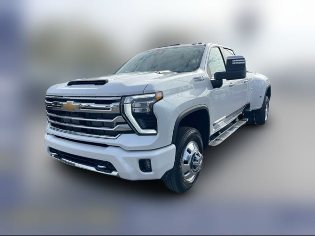 2025 Chevrolet Silverado 3500HD High Country