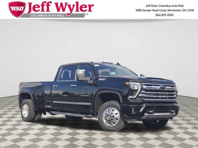 2025 Chevrolet Silverado 3500HD High Country