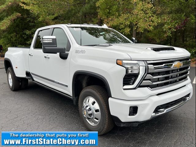 2025 Chevrolet Silverado 3500HD High Country