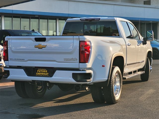 2025 Chevrolet Silverado 3500HD High Country