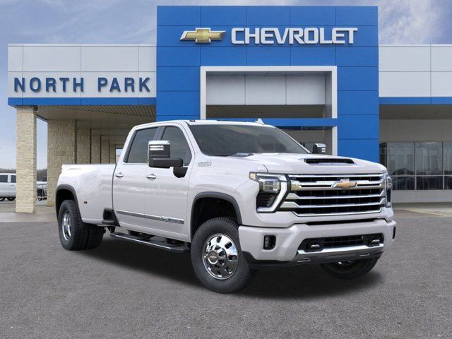 2025 Chevrolet Silverado 3500HD High Country