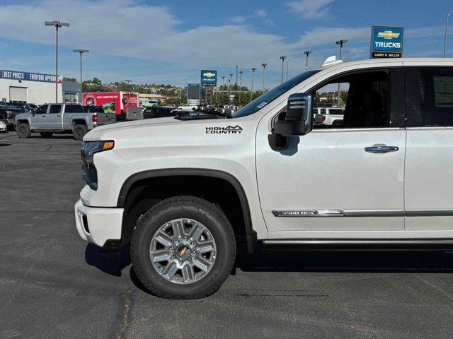 2025 Chevrolet Silverado 3500HD High Country