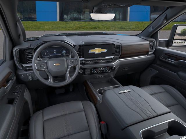 2025 Chevrolet Silverado 3500HD High Country